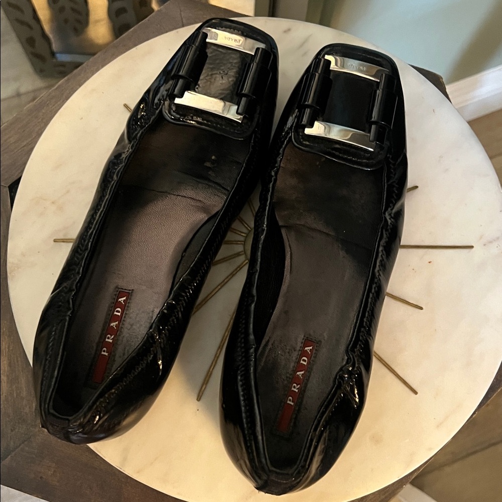 Prada Black, size 7.5 US, 38 EU, Patent Buckle Flats w/ Prada on buckle & COA - Picture 4 of 15